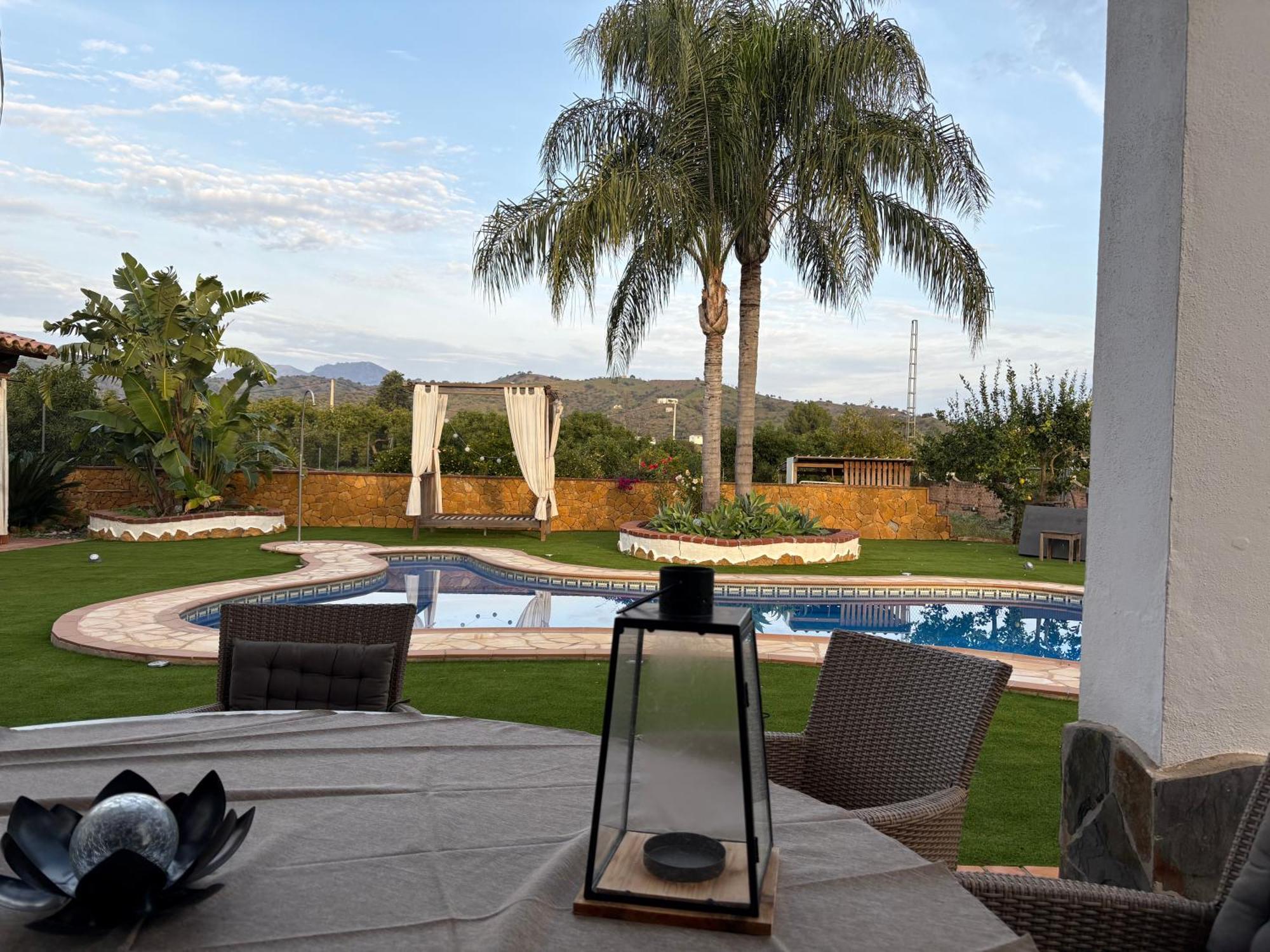 Shays Superb Gorgeous Private Pool, Coin, Malaga, Spain *